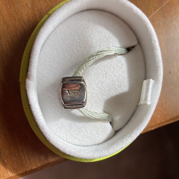 NWT Genuine silver clover Charm - Picture 2 of 2